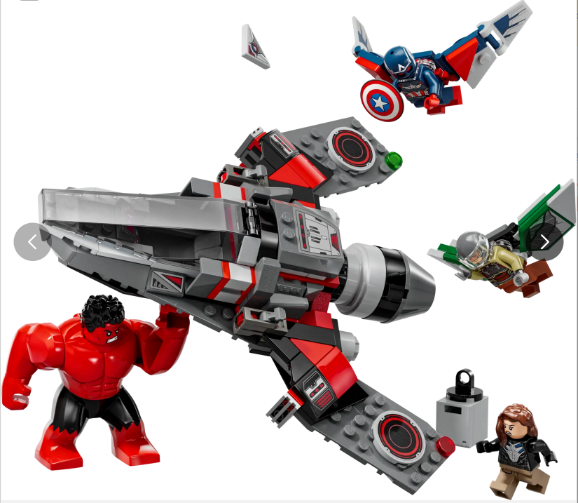 Captain America vs. Red Hulk Battle - Source The LEGO GroupCaptain America vs. Red Hulk Battle