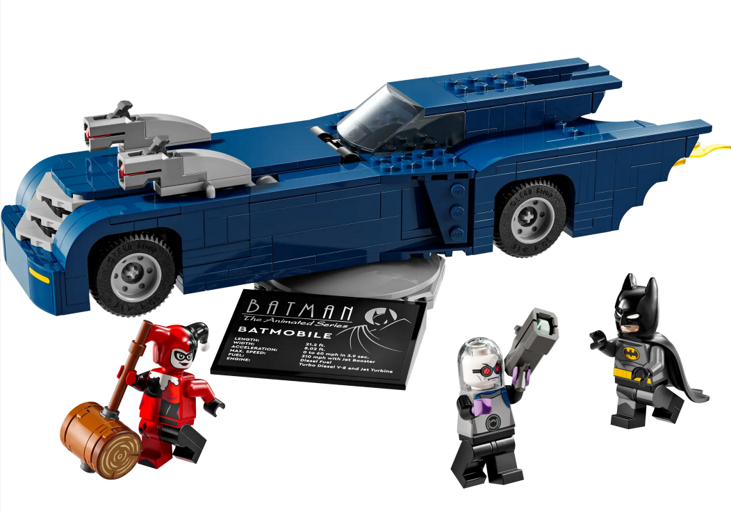 Batman with the Batmobile vs. Harley Quinn and Mr. Freeze - Source The LEGO GroupBatman with the Batmobile vs. Harley Quinn and Mr. Freeze - Source The LEGO Group