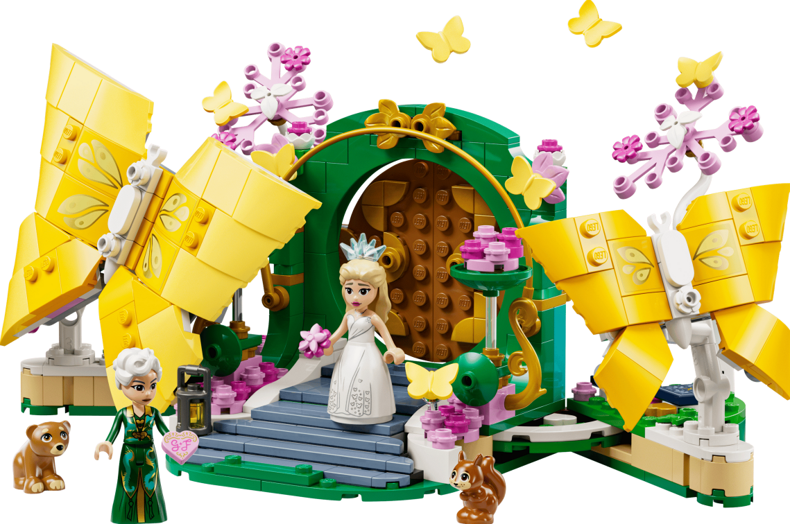Glinda's Wedding Day - Source The LEGO GroupGlinda’s Wedding Day