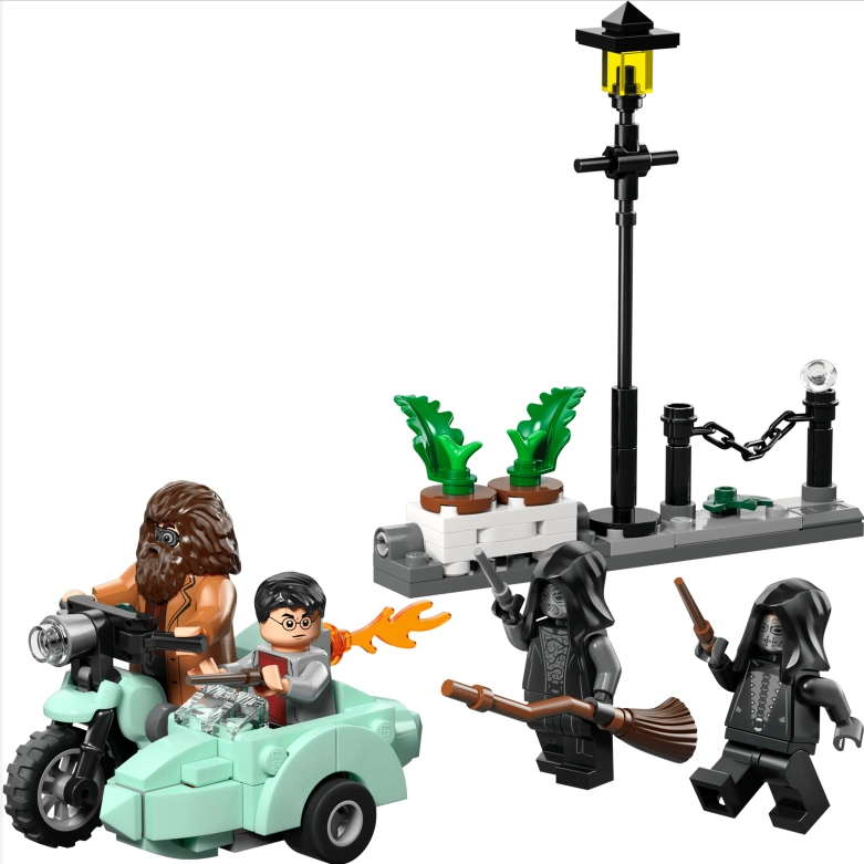 Hagrid and Harry's Privet Drive Escape - Source The LEGO GroupHagrid and Harry’s Privet Drive Escape