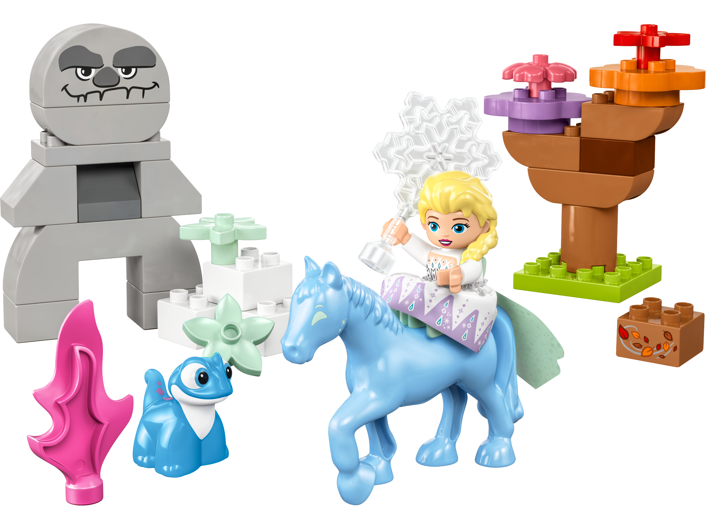 Elsa and Bruni in the Enchanted Forest - Source The LEGO GroupElsa and Bruni in the Enchanted Forest